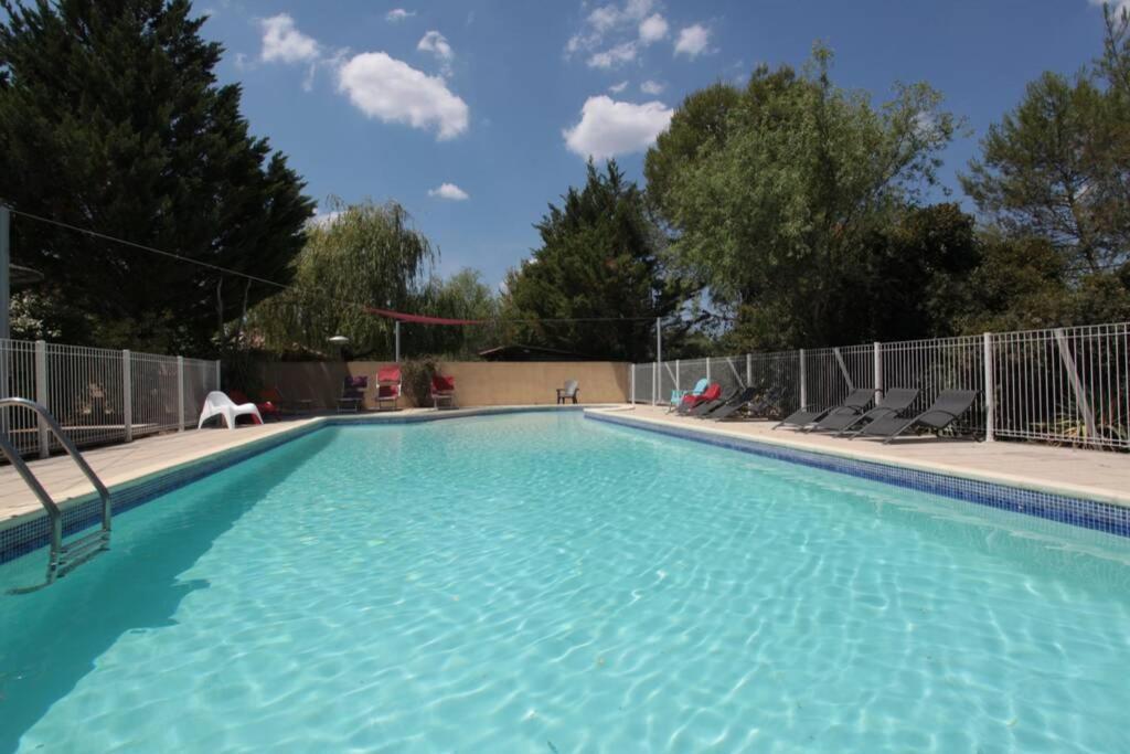 Gite Avec Piscine Et Climatisation Buzignargues 外观 照片